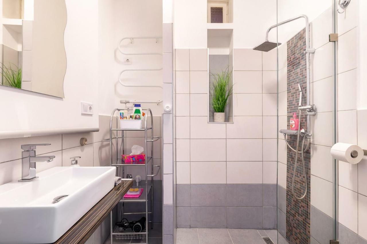 King Beautique Resort Budapest Extérieur photo